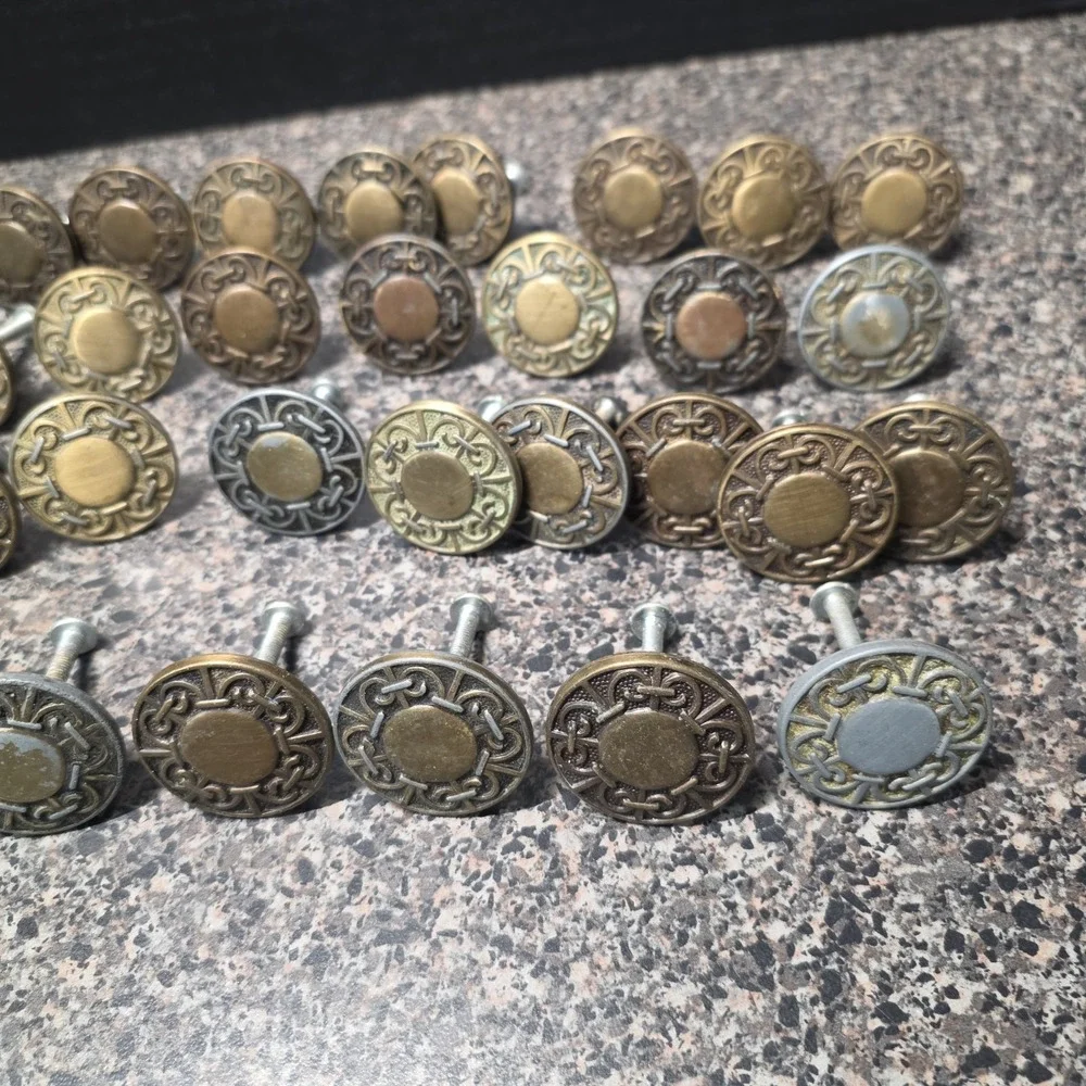 Vintage 1960s Amerock Carriage House Cabinet Knobs Lot Of 29 Mixed Finish 1-3/8